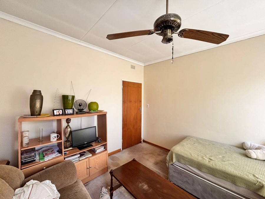 4 Bedroom Property for Sale in Flamwood North West